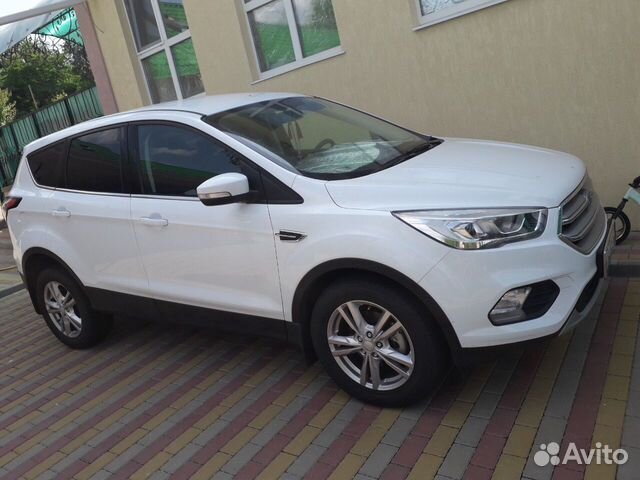 Ford Kuga 2.5 AT, 2018, 4 900 км