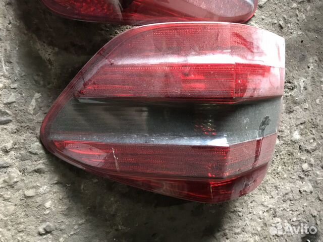 Фонарь задний правый левый ML 164 GL W164 Mercedes
