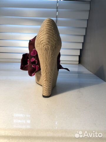 Босоножки Gucci