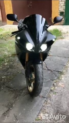 Yamaha r1 2011г