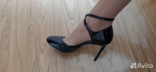 Новые черные лаковые туфли Эконика Новые черные лаковые туфли Эконика