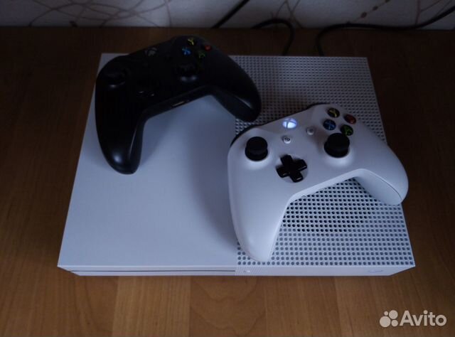 Xbox One S