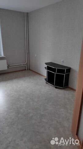 2-к квартира, 70 м², 1/10 эт.