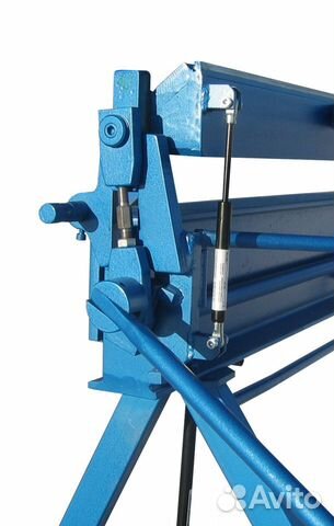 Гибочный станок BerTech ZG 2500/0.7 + нож Гибочный станок BerTech ZG 2500/0.7 + нож
