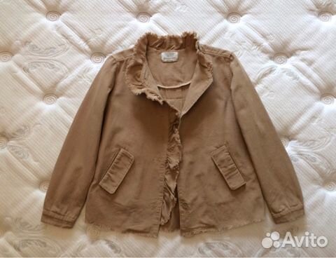 Zara beautiful бежевая куртка, плотный хлопок Zara beautiful бежевая куртка, плотный хлопок