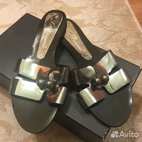 Шлёпанцы Шлёпанцы