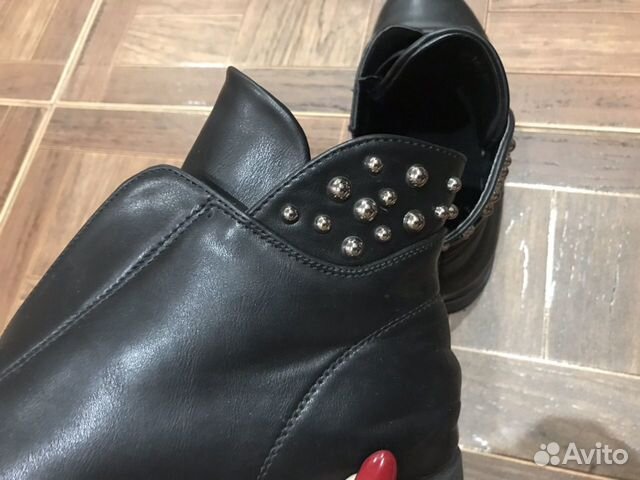 Сапожки женские Сапожки женские