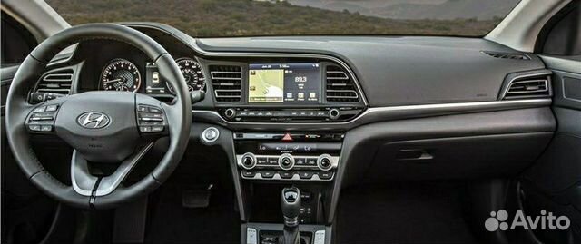 Торпедо Hyundai Elantra Торпедо Hyundai Elantra