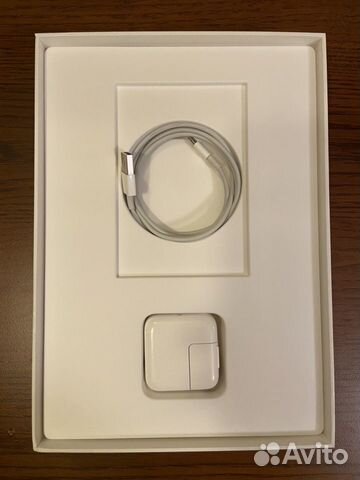 iPad 9.7 (2017) 32gb wifi + cellular с симкой iPad 9.7 (2017) 32gb wifi + cellular с симкой