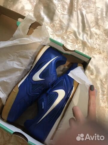 Новые футзалки размер 44 Nike