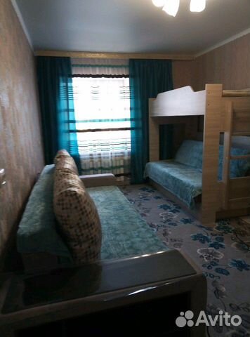 1-к квартира, 40 м², 1/4 эт.
