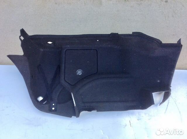 Обшивка багажника правая Mercedes W207 E Обшивка багажника правая Mercedes W207 E