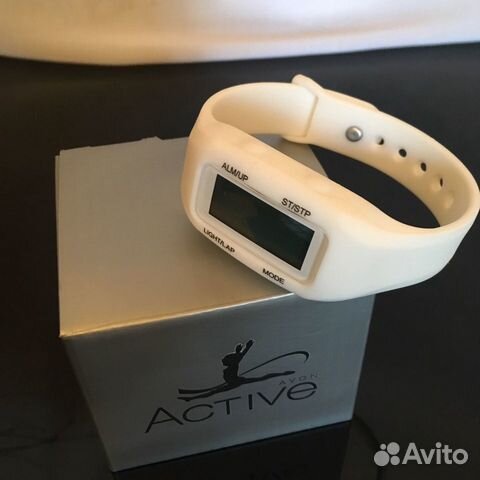 Фитнес трекер/ Фитнес браслет/ Фитнес часы. Новый