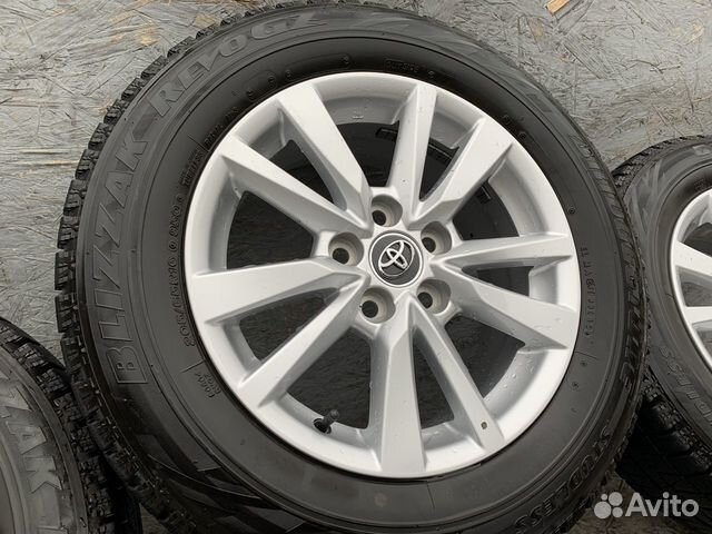 Оригинальные колеса на Toyota Camry V70 R16 Оригинальные колеса на Toyota Camry V70 R16
