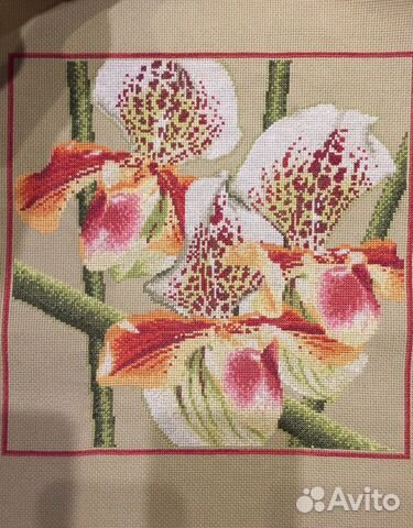 Вышивки цветы 3 шт