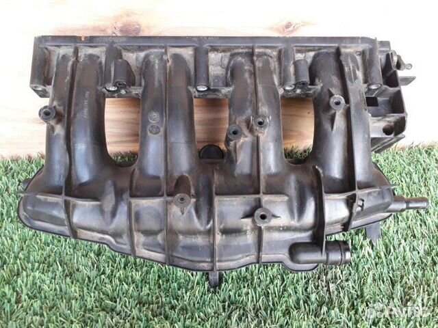 Коллектор впускной Volkswagen Passat B6 2.0 2008 Коллектор впускной Volkswagen Passat B6 2.0 2008