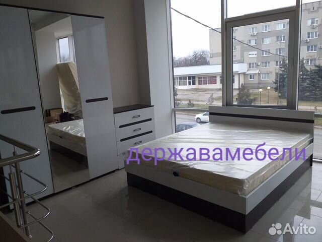 Спальный гарнитур Спальный гарнитур