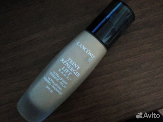 Крем тональный Lancome Teint Renergie Lift