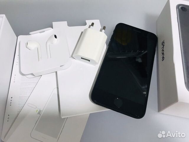 Телефон iPhone