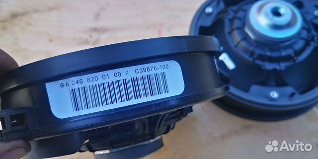 Mercedes GLA динамик в дверь нч A2468200100