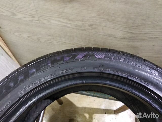 Bridgestone Potenza Re050a (2 шт) 245/45 R17