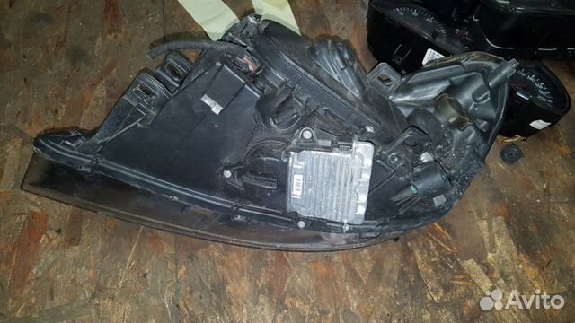 Фара ксенон правая Volvo S60 седан B4164T 2011