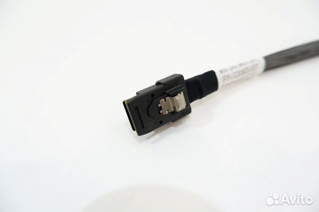 Кабель с minisas на 4x SATA Amphenol G30800-001 Кабель с minisas на 4x SATA Amphenol G30800-001