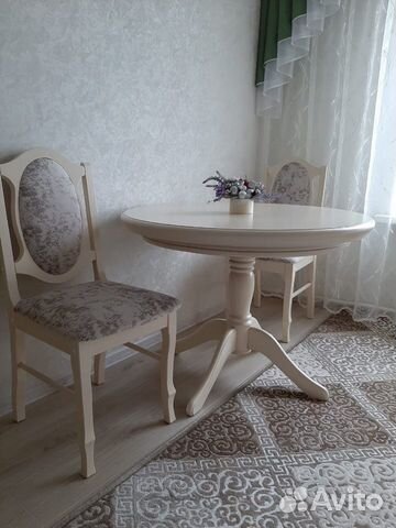 Стол из массива