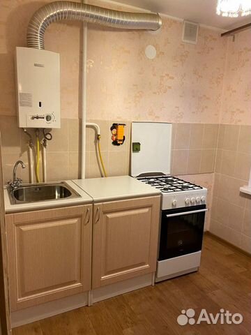 2-к квартира, 42 м², 1/5 эт. 2-к квартира, 42 м², 1/5 эт.