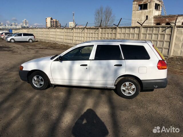 Аренда авто Nissan AD 2001 год с выкупом Аренда авто Nissan AD 2001 год с выкупом