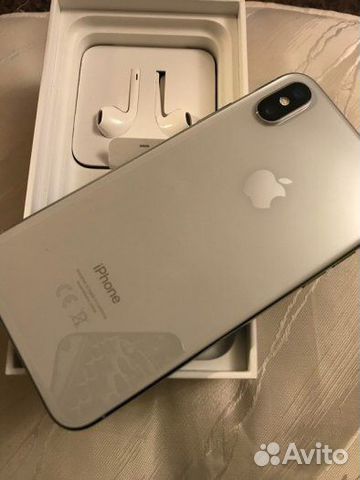 Телефон iPhone X