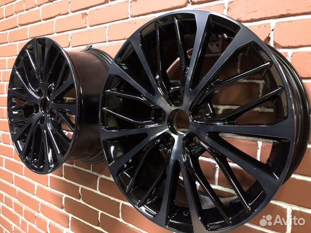 Диски R18 Toyota Lexus 5x114,3 60,1