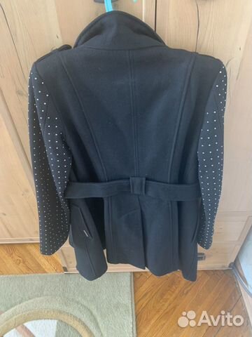 Пальто Guess