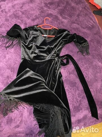 Платье бархатное