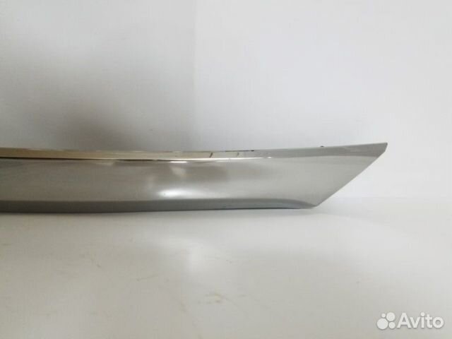 Накладка крышки багажника Toyota Corolla E180