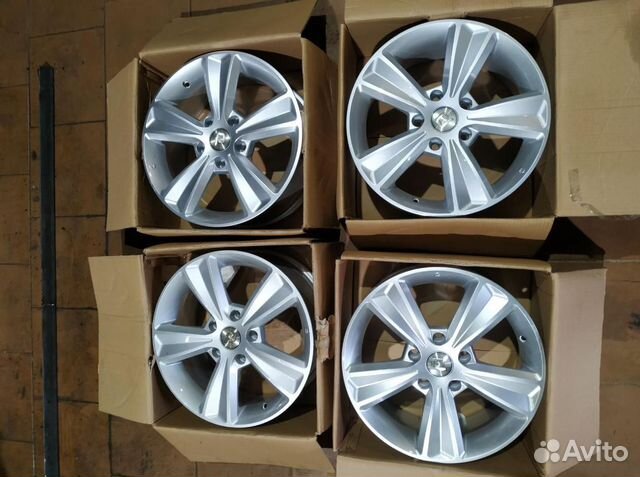 Диски новые литые R16 P на Mitsubishi