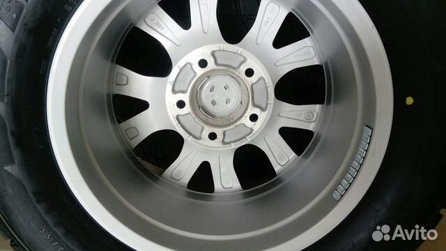Оригинальный комплект Toyota Land Cruiser 200 R18 Оригинальный комплект Toyota Land Cruiser 200 R18