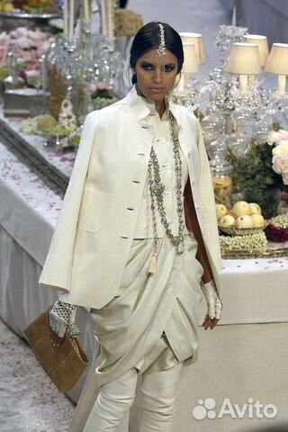 Подиум жакет Бомбей Chanel Podium оригинал