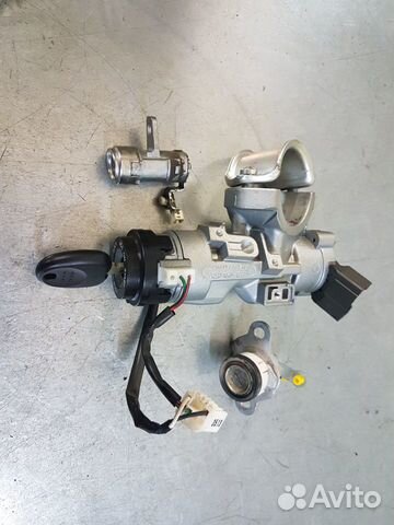 Замок зажигания + личинки Kia Rio 3