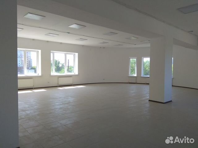 Магазин-склад, производство, офис 200,400 и 630 м² Магазин-склад, производство, офис 200,400 и 630 м²