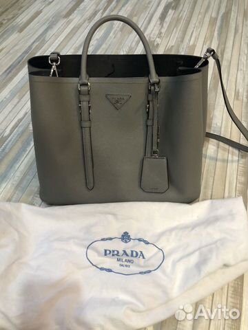 Сумка Prada (оригинал ) новая, но с нюансами на по