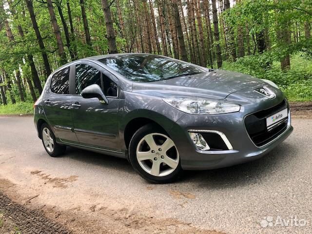 Peugeot 308 1.6 AT, 2011, 128 000 км Peugeot 308 1.6 AT, 2011, 128 000 км
