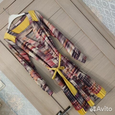 Платье от Matthew Williamson Платье от Matthew Williamson