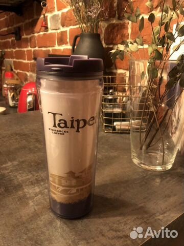 Тамблер Starbucks Taipei (новый) Тамблер Starbucks Taipei (новый)