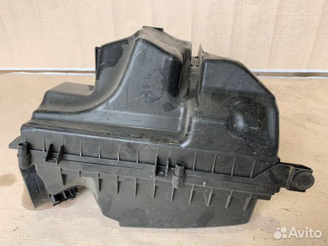 Корпус воздушного фильтра Volvo V70 B4204T7 2012