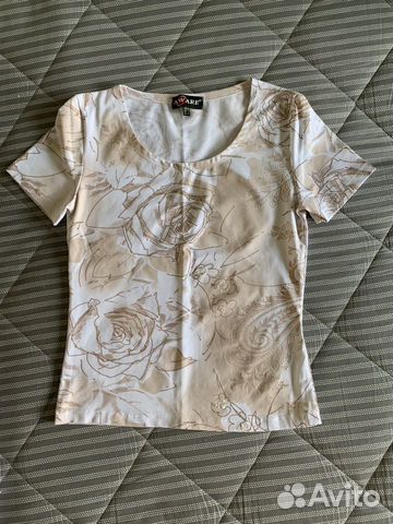 Футболки женские