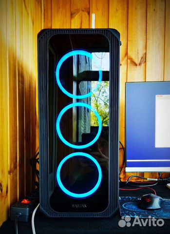 Игровой компьютер в хорошие руки Игровой компьютер в хорошие руки