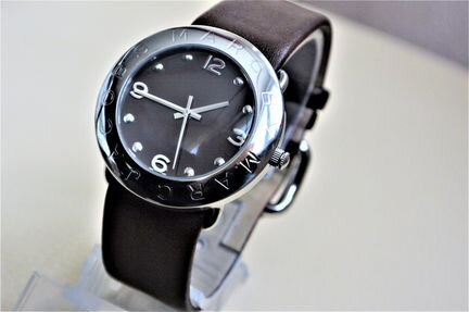Женские часы Marc by marc Jacobs MBM1139 brown