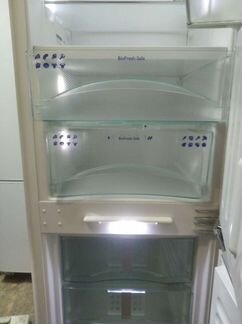 Холодильник встраиваемый liebherr