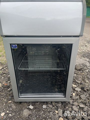 Барный холодильник “frigoglass”